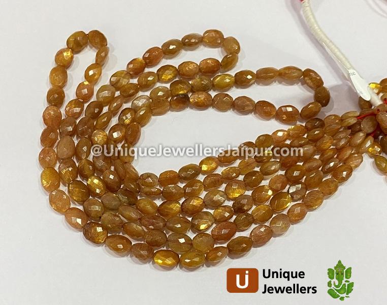 Golden Sheen Moonstone Faceted Oval Beads